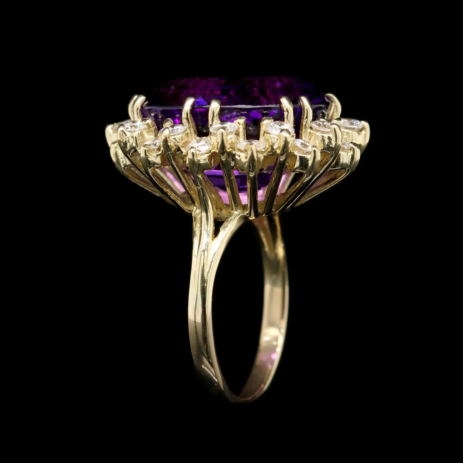 18K Yellow Gold Estate Amethyst and Diamond Ring