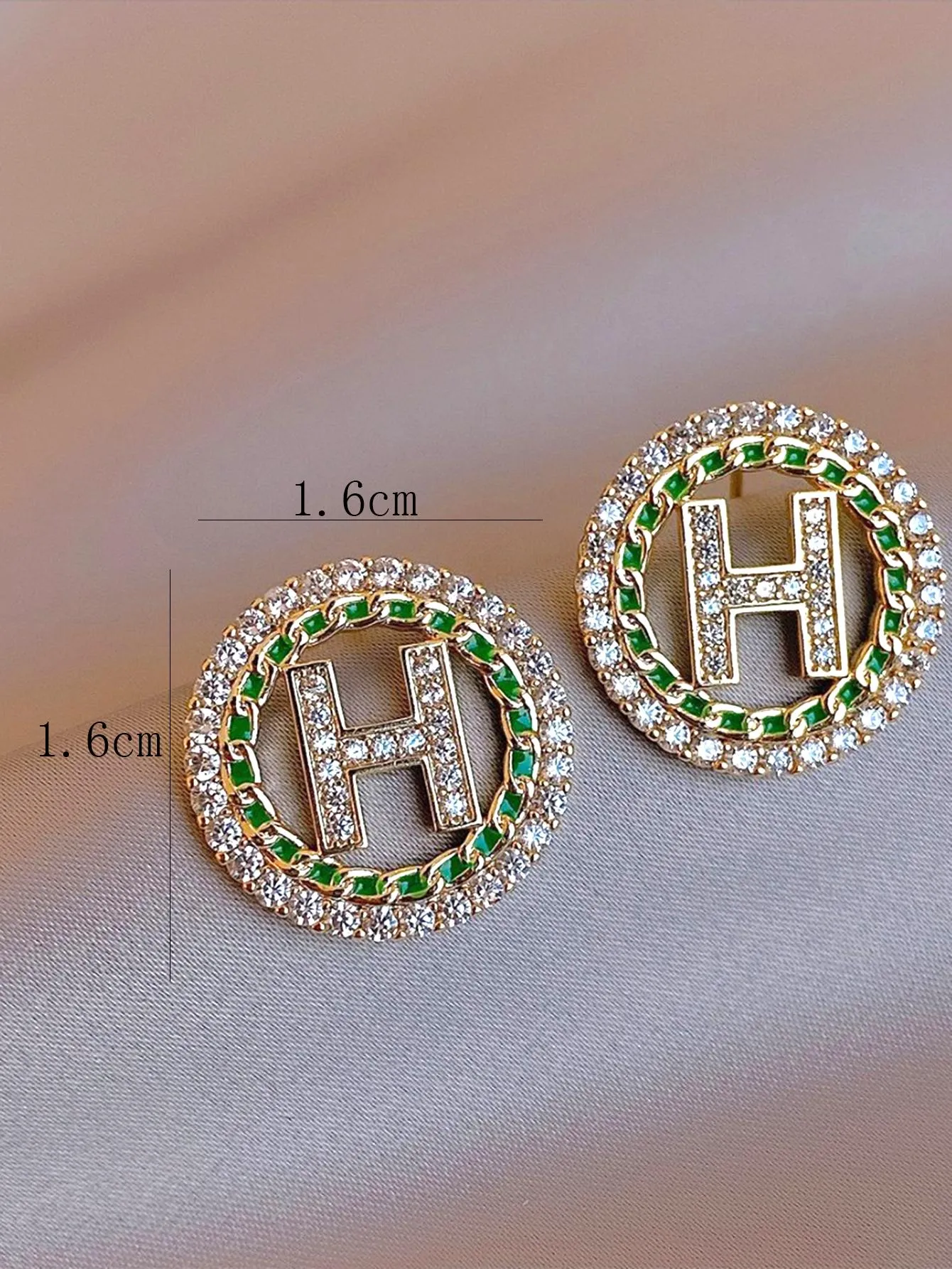 1pair Fashionable Alphabet & Circle Two-tone Earrings