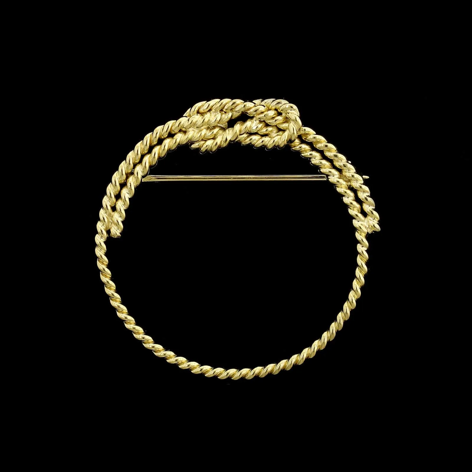 A.G.A. Correa & Sons 18K Yellow Gold Estate Square Knot Hand Tied Circle Pin