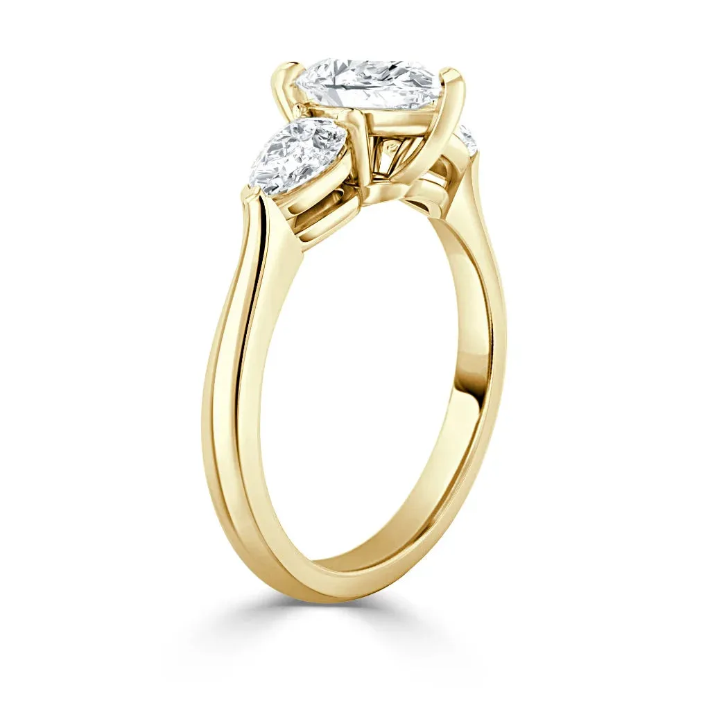 Alice - 18ct Yellow Gold - Pear