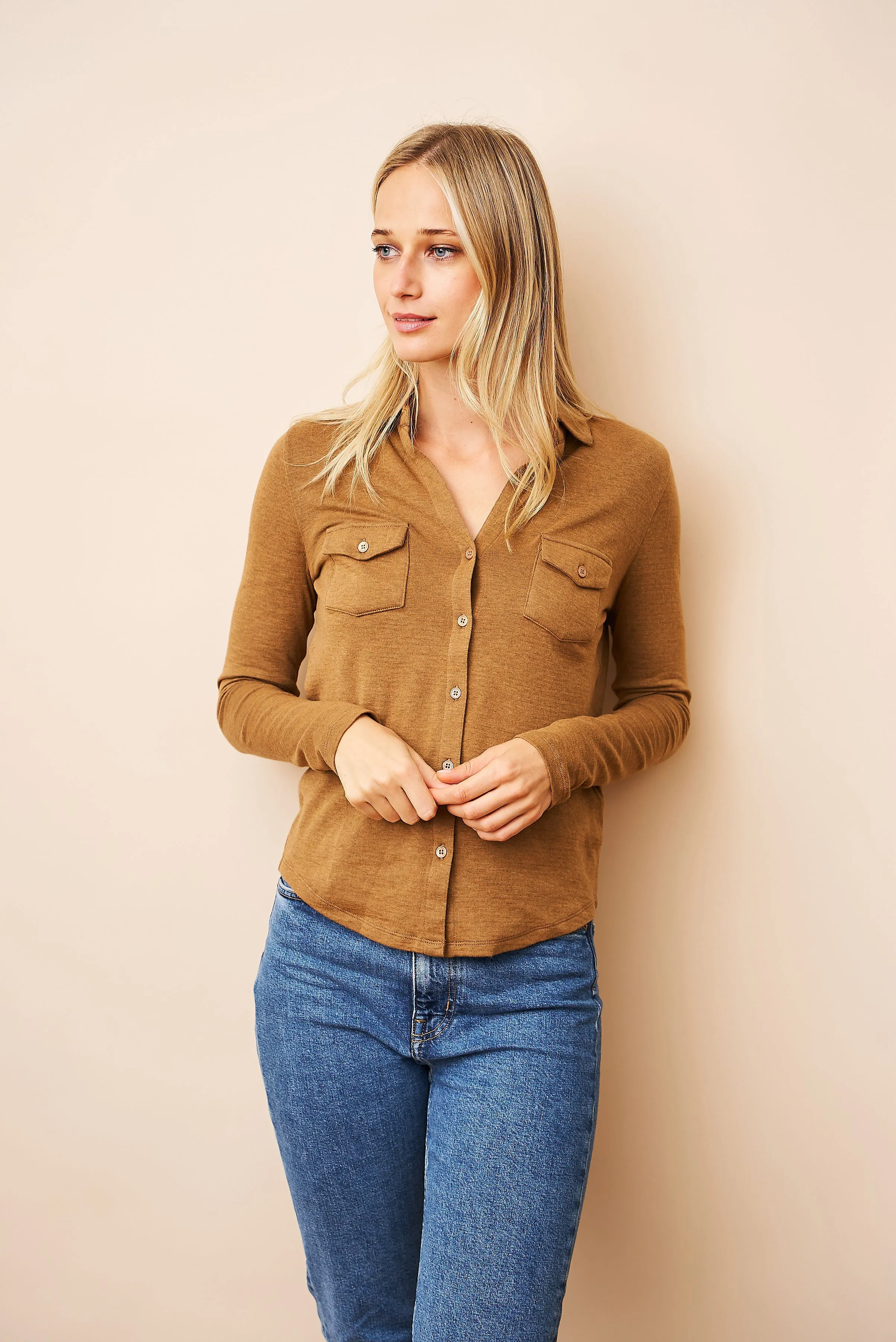 Majestic Double Face Cotton/Cashmere Pocket Shirt in Camel