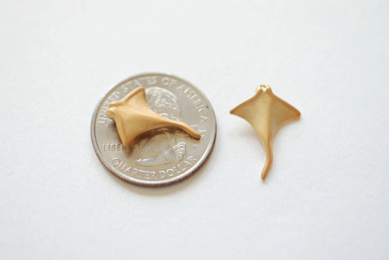 Matte Vermeil Wholesale Gold Stingray- 18k gold plated over Sterling Silver Stingray charm, Gold Stingray, Sting Ray Charm, Sea Life Charms