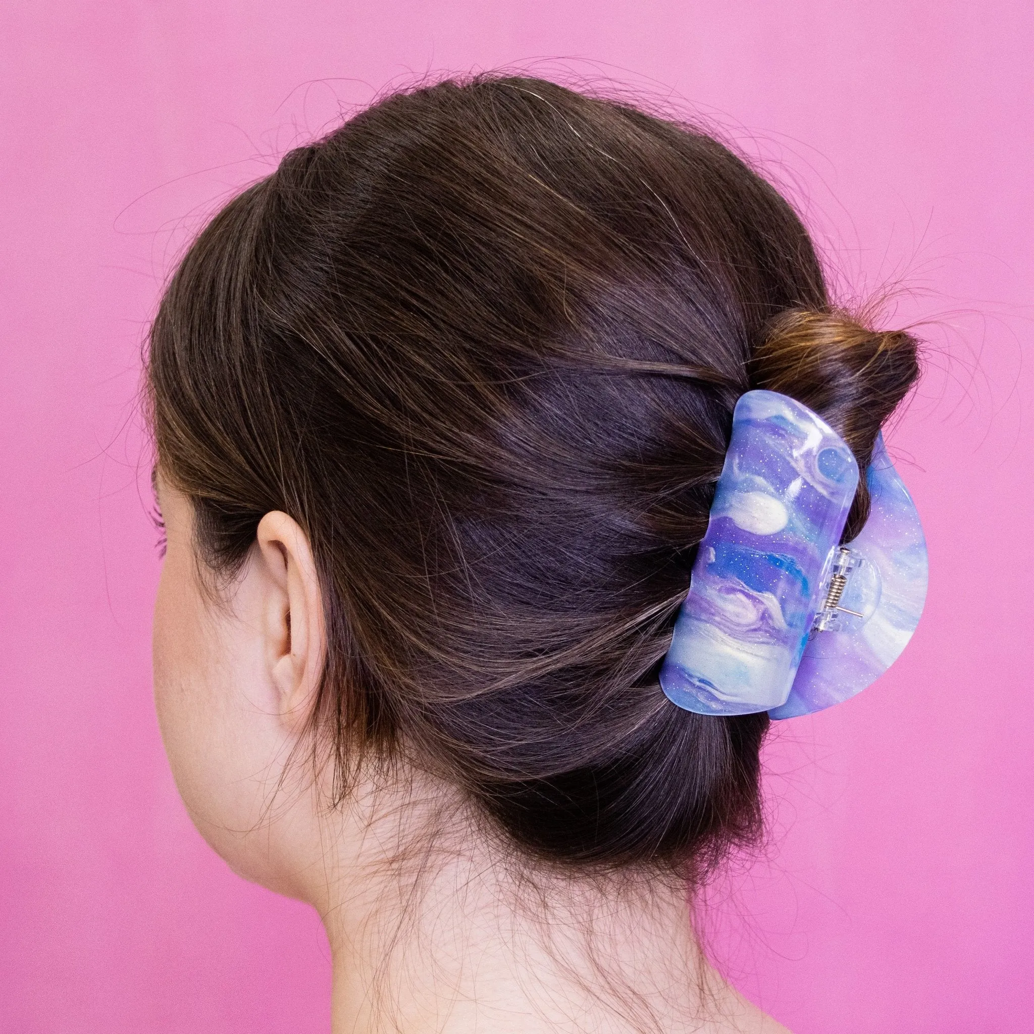 Medium Tie Dye Hair Claw Clip - Cotton Candy