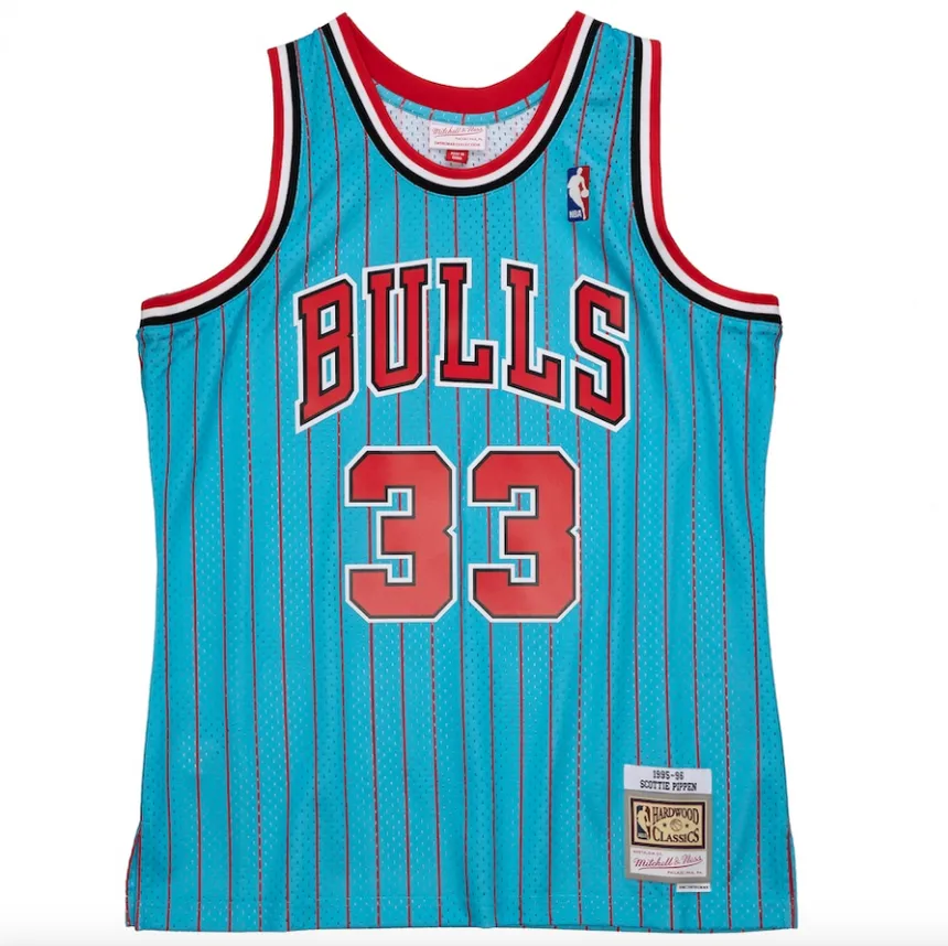 Men's Mitchell & Ness Scottie Pippen Blue Chicago Bulls 1995-96 Hardwood Classics Reload 2.0 Swingman Jersey